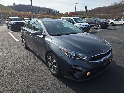 Used 2020 Kia Forte LXS image 9