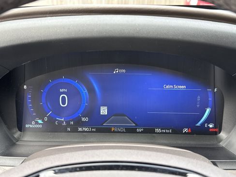 Used 2022 Ford Explorer Platinum w/ Equipment Group 601A image 22