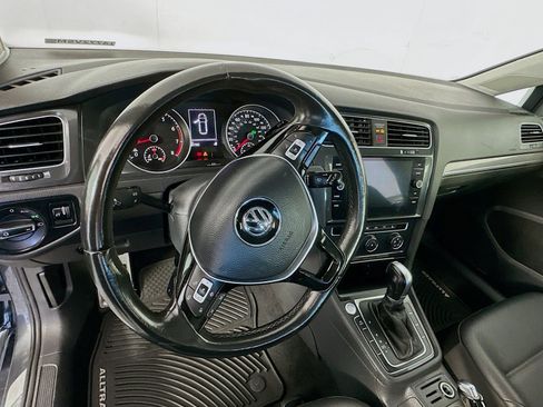 Used 2019 Volkswagen Golf Alltrack SE AWD/4WD image 11