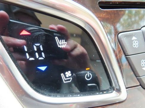Used 2014 Buick LaCrosse Premium w/ Driver Confidence Package FWD image 29