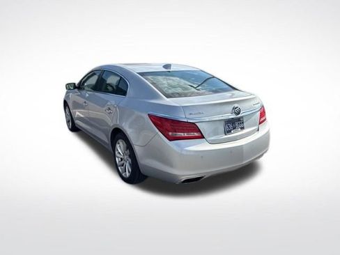 Used 2015 Buick LaCrosse Leather w/ Experience Buick Package FWD image 6