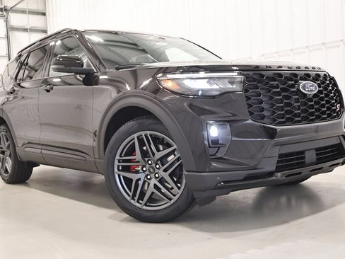 New 2026 Ford Explorer ST w/ Sun And Sound Package AWD/4WD image 40