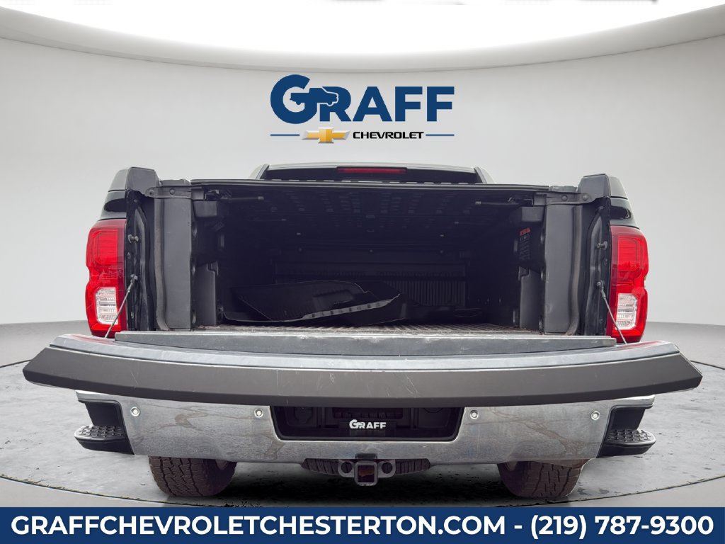 Used 2018 Chevrolet Silverado 1500 LTZ w/ High Desert Package AWD/4WD image 27