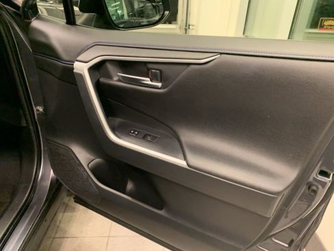 Used 2021 Toyota RAV4 XSE w/ XSE Grade Weather Package image 20