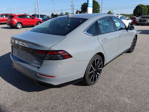 New 2026 Honda Accord Touring image 4