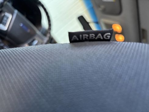 Used 2011 Ford Fusion SE w/ 202A Rapid Spec Order Code image 26