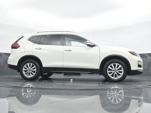 Used 2020 Nissan Rogue S w/ Special Edition Package image 22