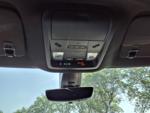 Certified 2023 Buick Enclave Premium image 56