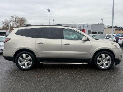 Used 2016 Chevrolet Traverse LTZ image 8
