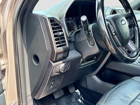 Used 2018 Ford Expedition Max Limited w/ Equipment Group 301A RWD image 10