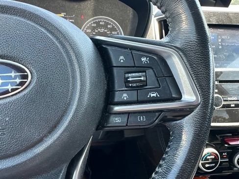 Used 2019 Subaru Forester Premium AWD/4WD image 18