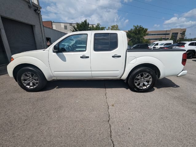 Used 2021 Nissan Frontier SV RWD image 10
