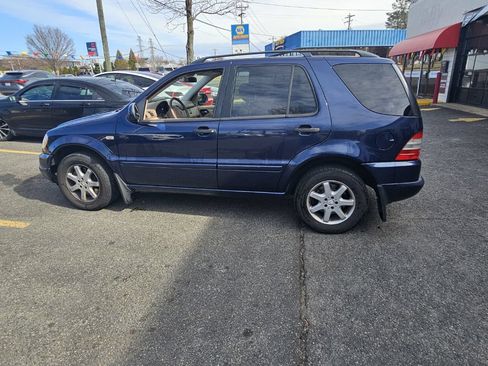 Used 2001 Mercedes-Benz ML 430 4MATIC image 4