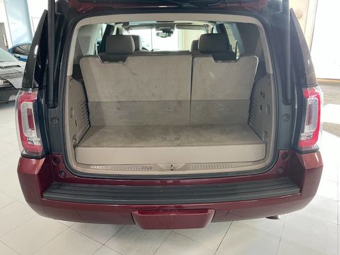 Used 2016 GMC Yukon SLT w/ HD Trailering Package image 7