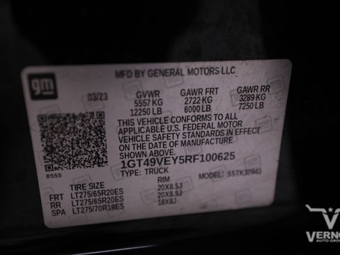 Used 2024 GMC Sierra 3500 AT4 w/ AT4 Premium Plus Package image 14