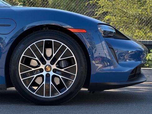 Certified 2023 Porsche Taycan RWD image 12