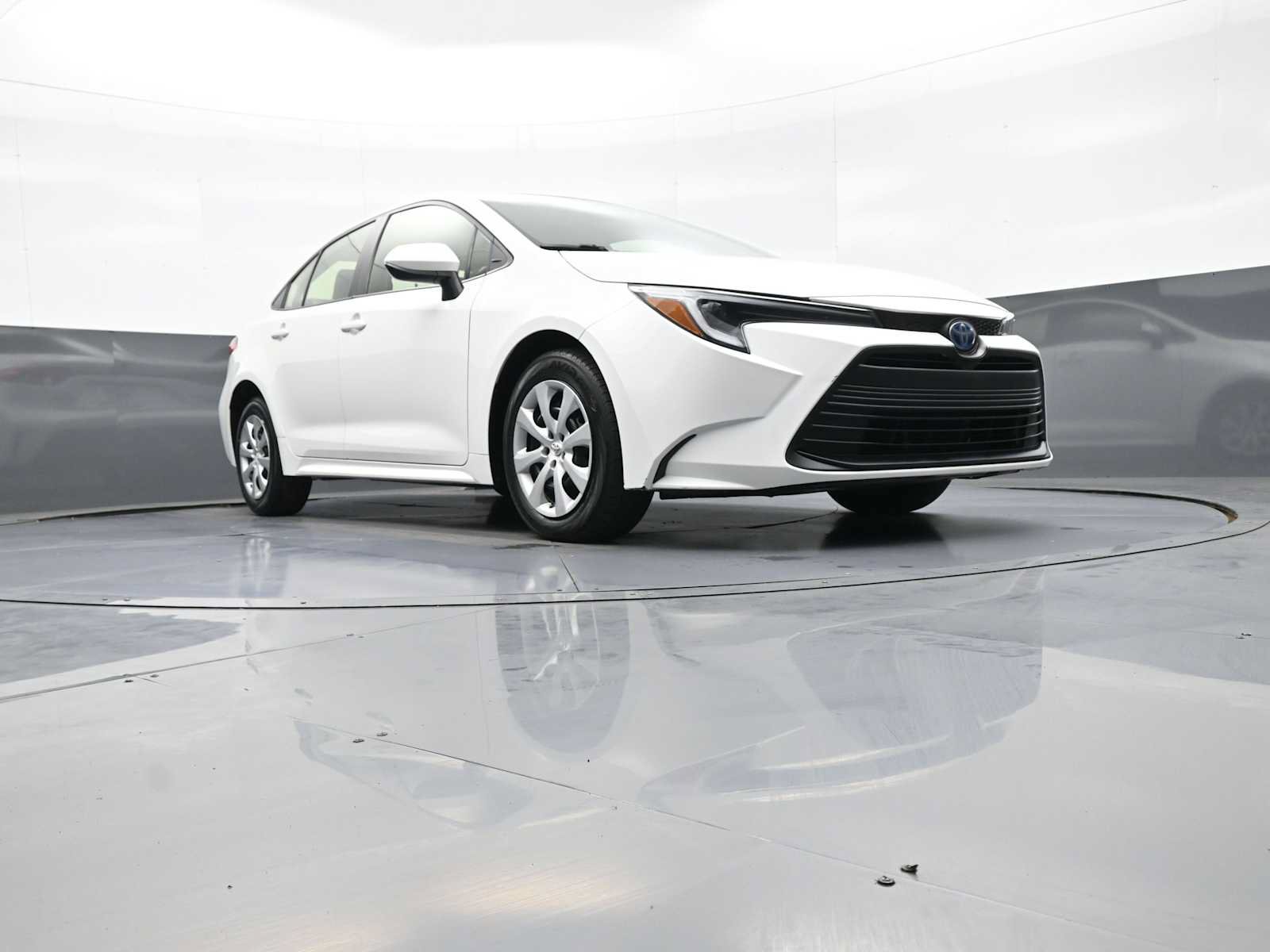 Used 2023 Toyota Corolla LE FWD image 26
