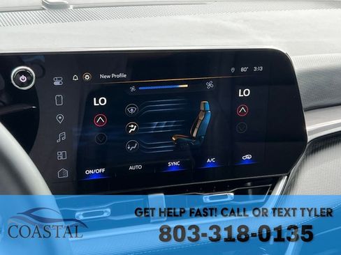 Used 2025 Chevrolet Equinox LT w/ Convenience Package II image 40