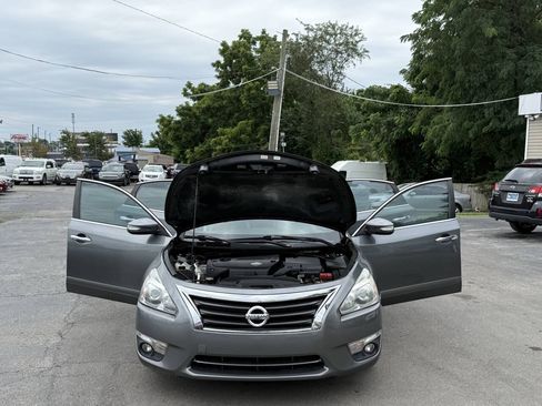 Used 2015 Nissan Altima 2.5 SL w/ Technology Package FWD image 22