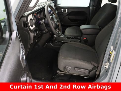 Used 2024 Jeep Gladiator Sport image 14