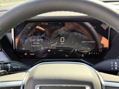 New 2025 GMC Acadia Elevation w/ Elevation Premium Package image 15