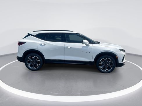 Used 2021 Chevrolet Blazer RS w/ Enhanced Convenience Package FWD image 10