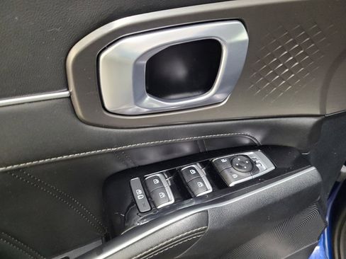 Used 2022 Kia Sorento SX image 27