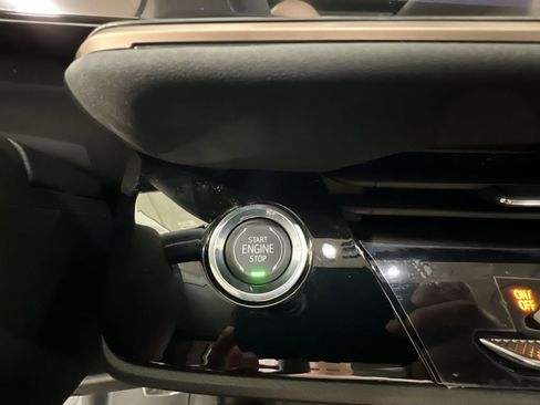 New 2025 Buick Envision Sport Touring image 17