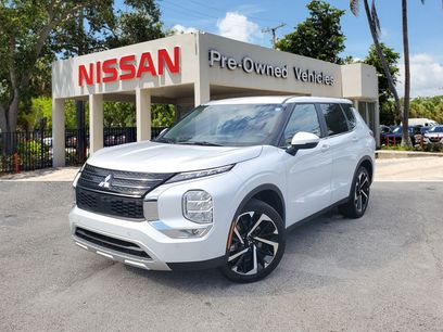 Used 2024 Mitsubishi Outlander SE