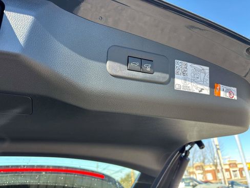 New 2026 Toyota Crown Signia XLE image 5