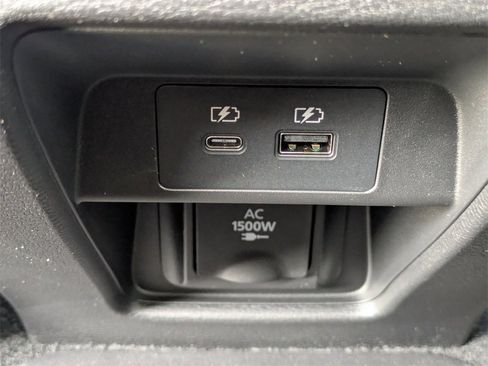 New 2025 Mitsubishi Outlander SEL image 15