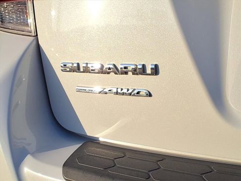 Used 2018 Subaru Crosstrek 2.0i Limited image 7