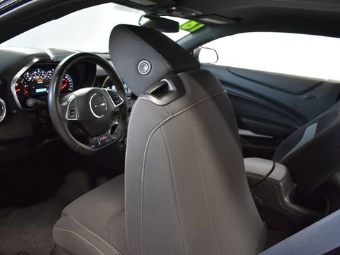 Certified 2018 Chevrolet Camaro SS RWD image 31