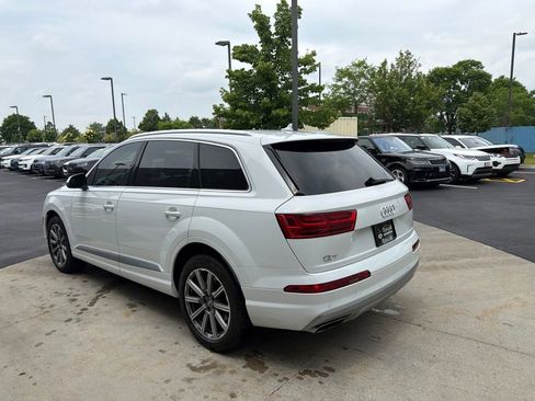 Used 2018 Audi Q7 2.0T Premium Plus w/ Premium Plus Package AWD/4WD image 3