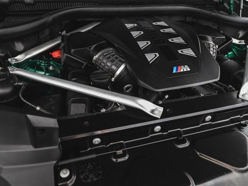 Used 2024 BMW X6 M60i image 42