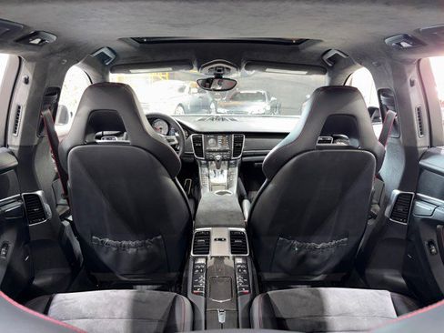 Used 2015 Porsche Panamera GTS image 14