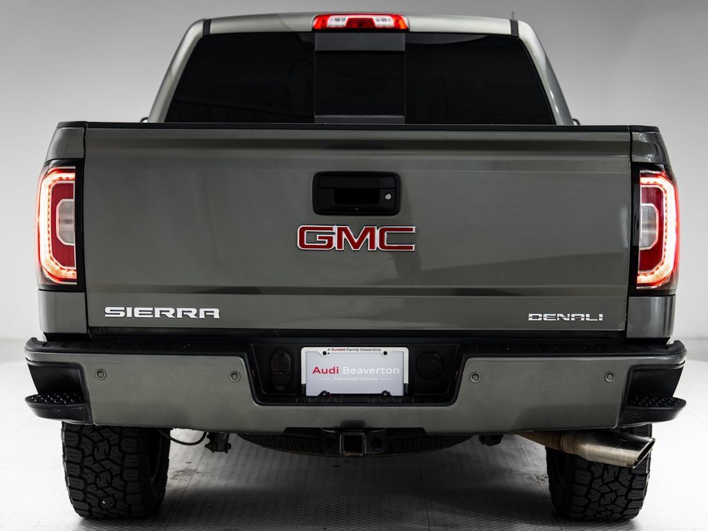 Used 2018 GMC Sierra 1500 Denali AWD/4WD image 32