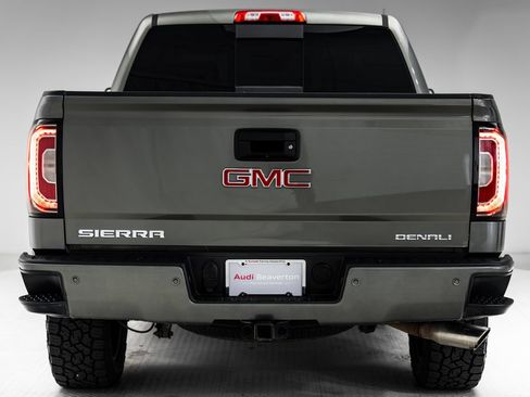 Used 2018 GMC Sierra 1500 Denali AWD/4WD image 32