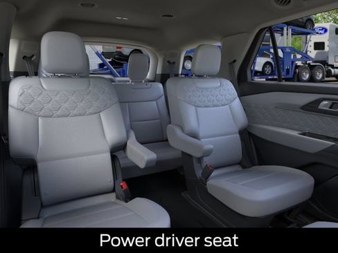 New 2026 Ford Explorer Platinum w/ LUX Leather Package AWD/4WD image 12