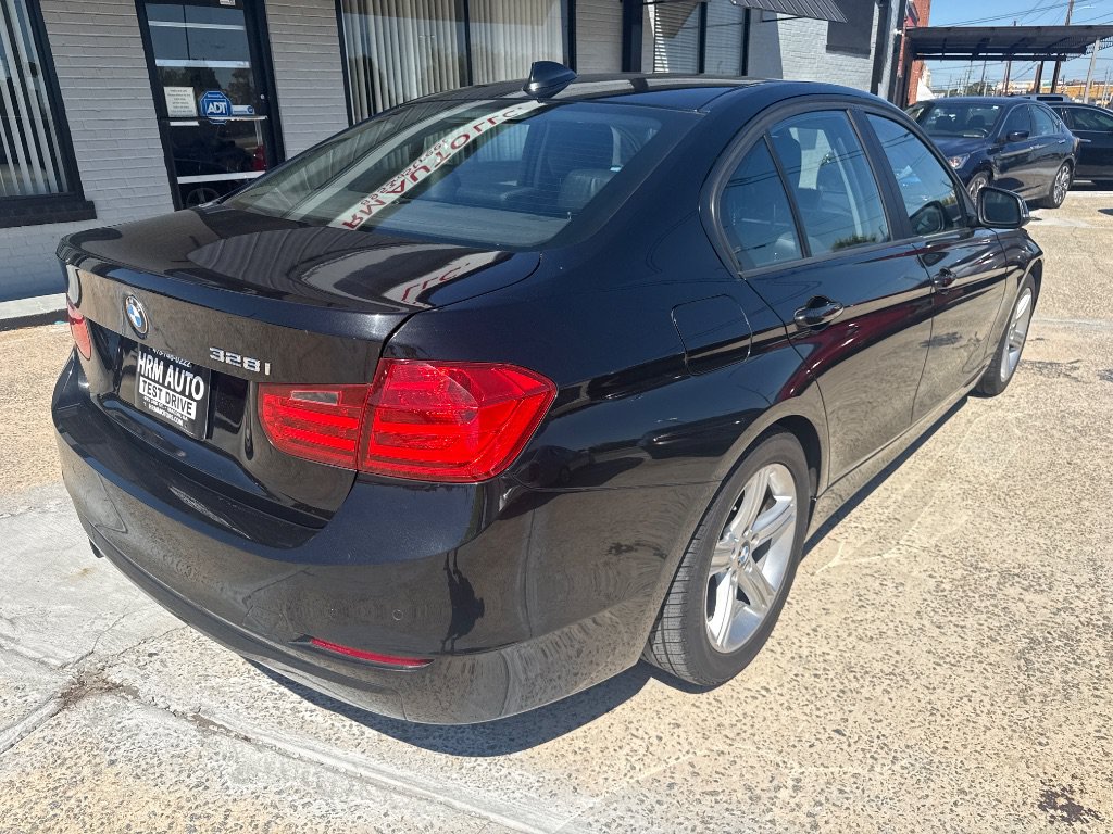 Used 2013 BMW 328i Sedan RWD image 4