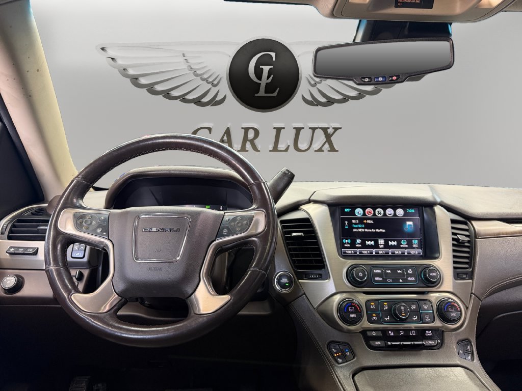 Used 2019 GMC Yukon XL Denali w/ Open Road Package RWD image 10