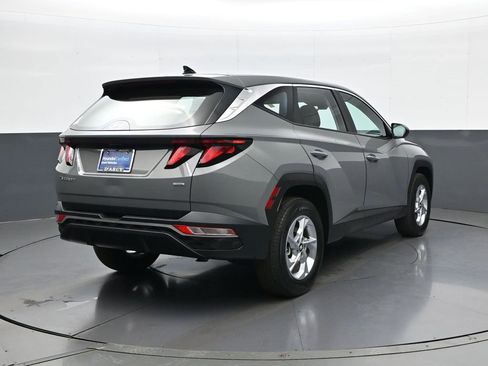 Certified 2024 Hyundai Tucson SE image 5