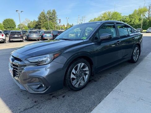 Used 2025 Subaru Legacy Limited AWD/4WD image 6