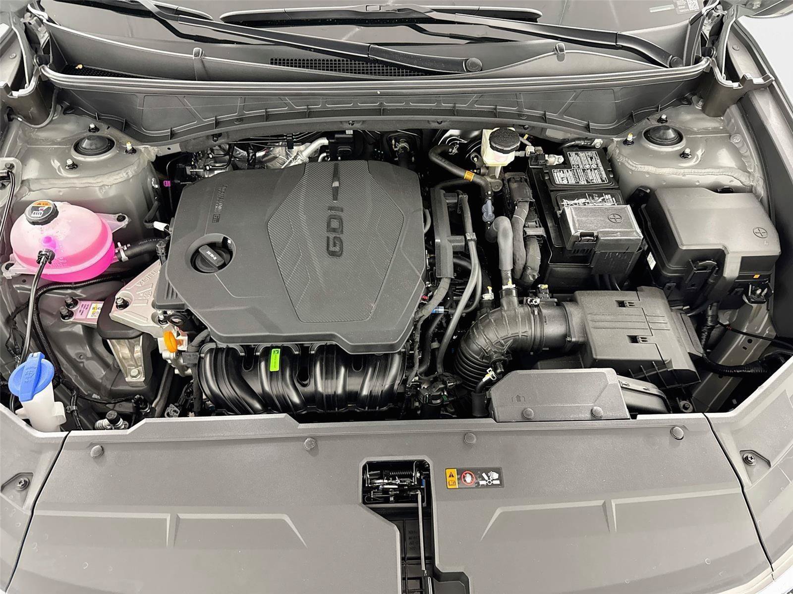 New 2026 Hyundai Tucson Limited w/ Tow & Go Package FWD image 32
