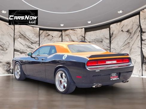 Used 2008 Dodge Challenger SRT8 RWD image 4