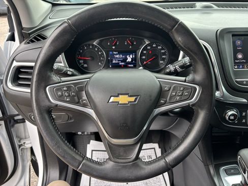 Used 2022 Chevrolet Equinox LT image 17