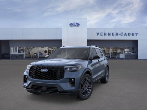 New 2026 Ford Explorer ST-Line w/ ST-Line Street Pack image 2