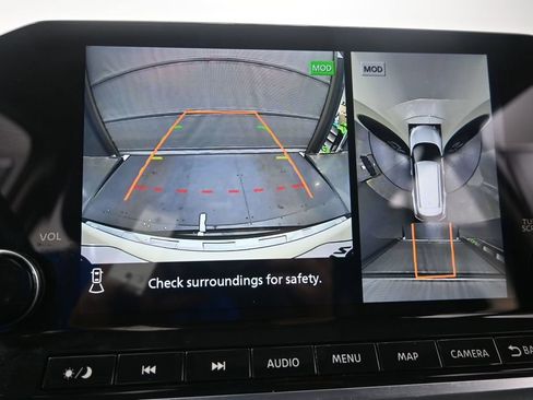 Used 2023 Nissan Rogue SL w/ SL Premium Package FWD image 26