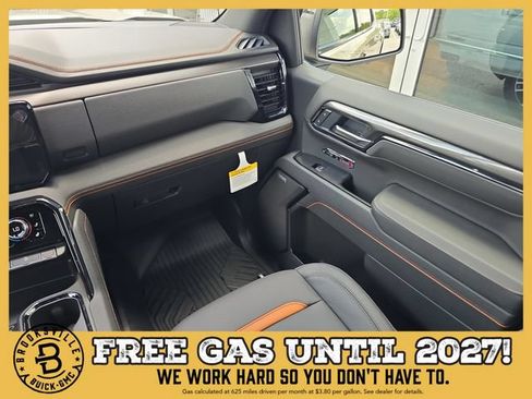 New 2026 GMC Sierra 1500 AT4 w/ AT4 Premium Package AWD/4WD image 14