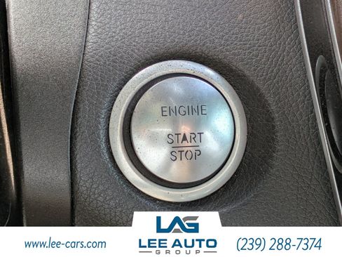 Used 2016 Mercedes-Benz GLC 300 w/ Driver Assistance Package image 31